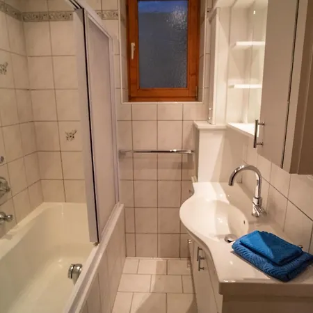 Alpenblick Lägenhet *